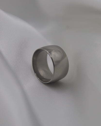 Scarlett Ring