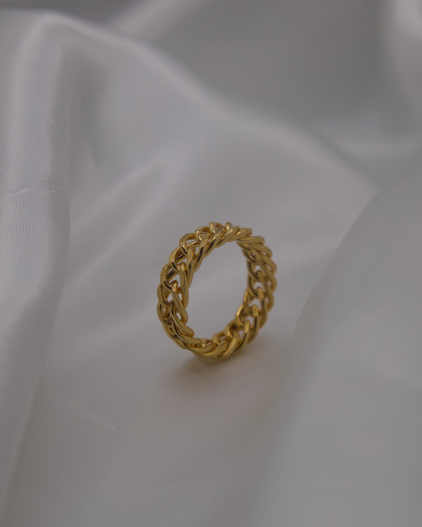 Emma Ring