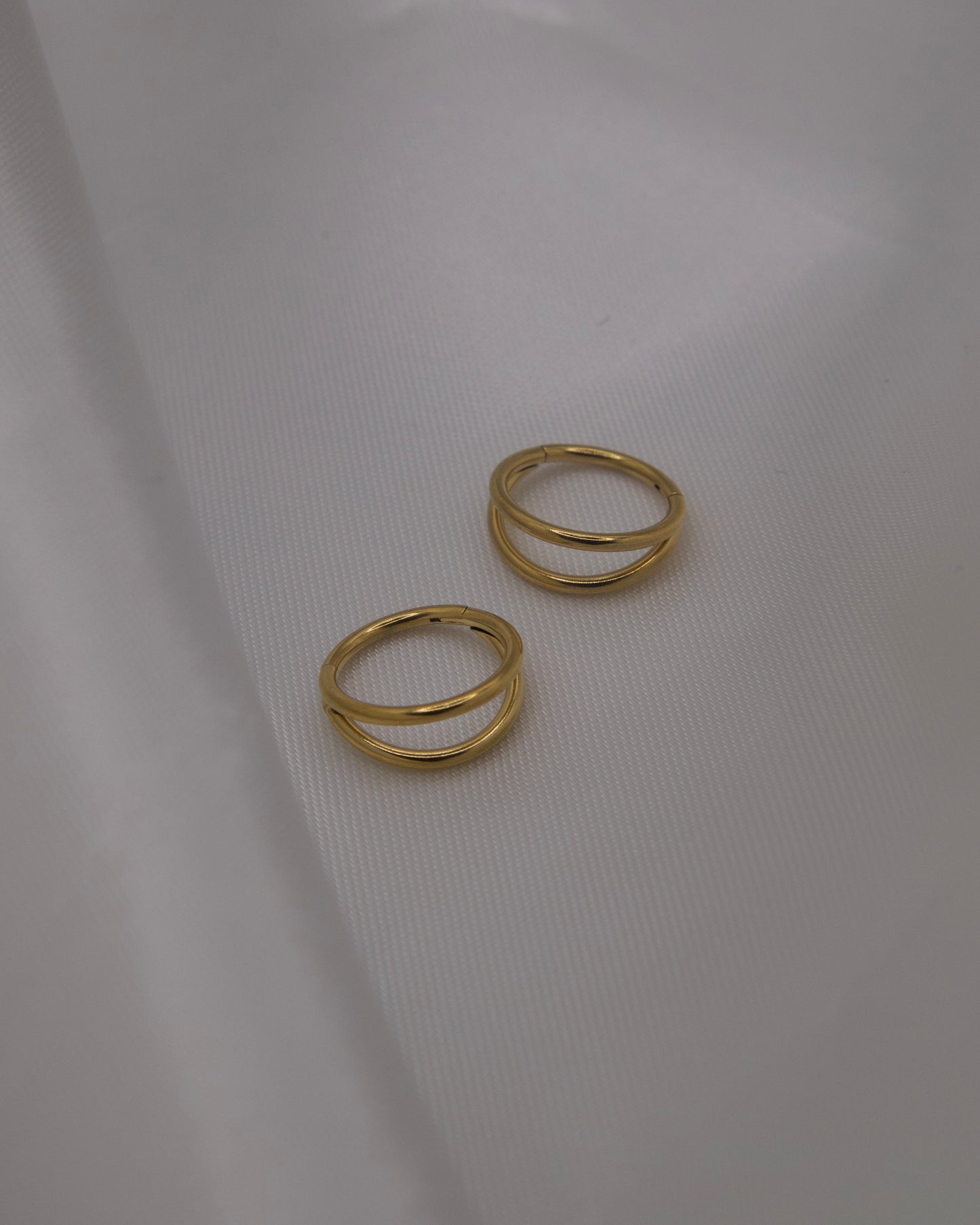 Doppelter Ohrring