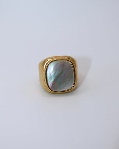 Perlmutt Ring
