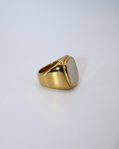 Perlmutt Ring